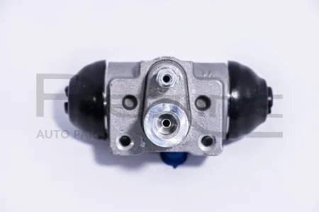 RED LINE 10IZ010 Рабочий тормозной цилиндр Great Wall Hover , Isuzu D-MAX I (TFR, TFS)