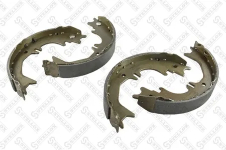 STELLOX 000117SX Колодки торм.барабанные ручника Toyota Land Cruiser , Lexus LX 4.7 98>
