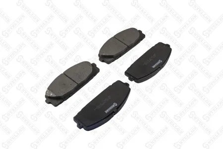 STELLOX 000306BSX Колодки торм.передние 000 306B-SX с антискр. пл. Toyota Hi-Ace 2.5D 05>
