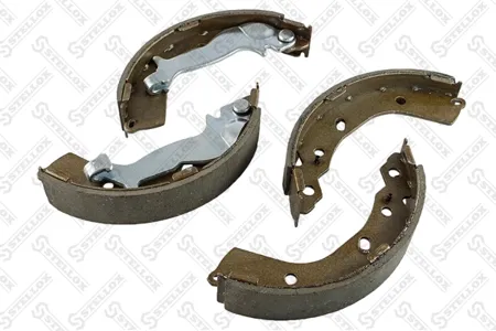 STELLOX 000461SX Колодки торм.барабанные Hyundai Getz 1.1-1.6 02- без АБС (D=180mm)