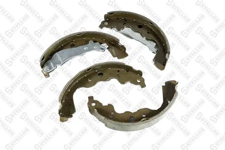 STELLOX 000489SX Колодки торм.барабанные 228x42 Renault Logan Sandero Duster 1.4-1.61.5DCi 04>