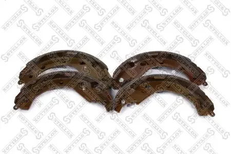 STELLOX 000502SX 000 502-SX колодки барабанные Toyota RAV4 2.0i 16V 00-06