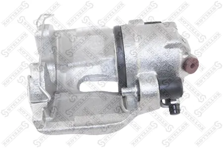 STELLOX 0590304SX Тормозной суппорт пер. лев. VW Passat 1996--2005