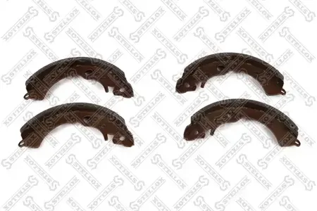 STELLOX 107100SX Колодки торм.барабанные =4096.00=418SBS=361383B=FSB204 Honda Civic CRX 1.3-1.6i 83-91