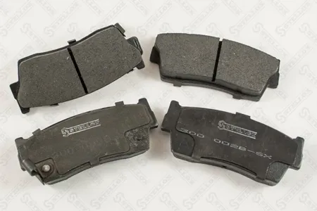 STELLOX 300002BSX Колодки торм.передние 300 002B-SX с антискрип. пластинами Suzuki Vitara 1.6i2.0i2.0HDi 88>