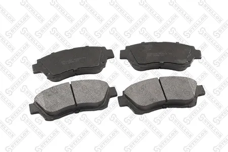 STELLOX 381000BSX Колодки торм.передние с антискр. пл. Toyota Camry 2.23.0 91-96 Celica 2.0 92-99