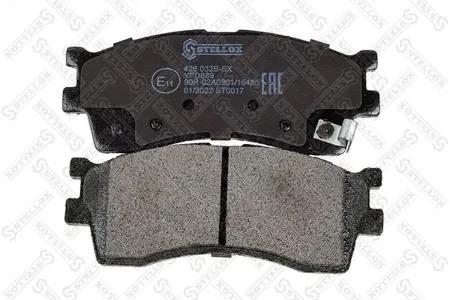 STELLOX 426032BSX Колодки торм.передние 426 032B-SX с антискр. пл. Kia Clarus 1.8i-2.0i 99-00 Carens I 1.8i 16V 00-02