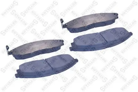 STELLOX 759002SX Колодки торм.передние =748 02 Nissan Pick 2.4i2.5Di 4WD 02>
